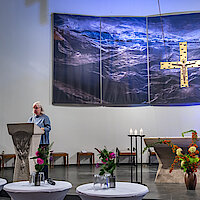 08.10.22, Finissage Wasser, KEB, Katholische Erwachsenen Bildung im Bistum Limburg, St.Peter und Paul Kirche Schierstein, Wiesbaden