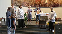 Erstes Weinlesefest in St. Peter und Paul